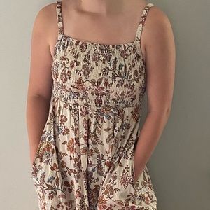 Old Navy XS Long summer dress with cute back cutout